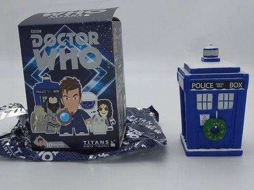 Titans doctor who tardis with - doctor,
